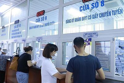 Cử tri kiến nghị giảm bớt thủ tục liên quan đến chuyển tuyến điều trị, Bộ Y tế phản hồi gì?