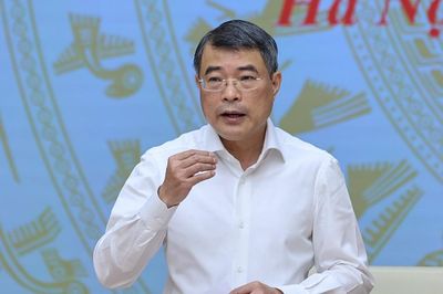 Thủ tướng: Ngân hàng phải giảm lãi suất, đưa tín dụng vào đúng nơi cần vốn