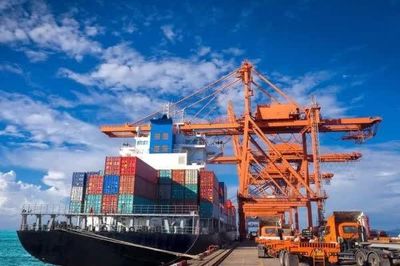 Nhập siêu tiếp tục tăng mạnh