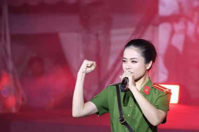 Nghệ sĩ, du khách và những cảm xúc đặc biệt trong Chương trình nghệ thuật '81 mùa bình yên'