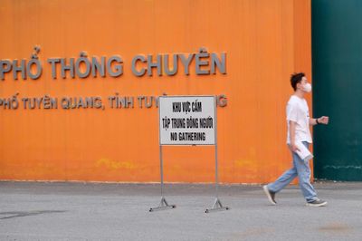 Hơn 300 thí sinh Tuyên Quang bước vào kỳ thi lại