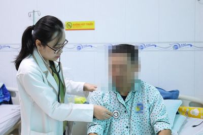 Sốt xuất huyết ở TP.HCM tăng hơn 20%, nhiều ca biến chứng nặng