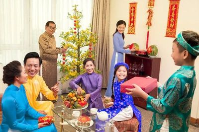 Gia đình đổi thay, chính sách cần đi trước