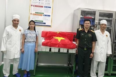 Điện Biên bàn giao 876 mẫu hài cốt liệt sĩ được thu nhận từ Nghĩa trang liệt sĩ Độc Lập để phục vụ giám định ADN