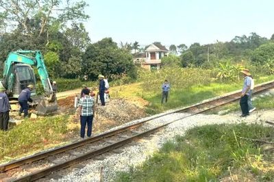 Quảng Trị quyết liệt xử lý dứt điểm lối đi tự mở qua đường sắt