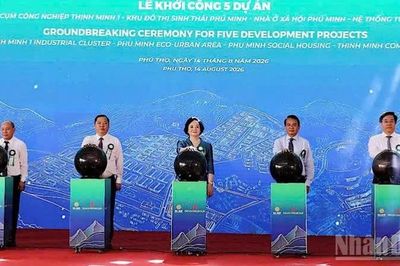 Phó Thủ tướng Phạm Thị Thanh Trà dự Lễ khởi công tổ hợp 5 dự án tại Phú Thọ