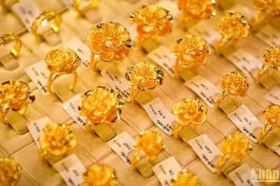 Giá vàng ngày 14/8: Vàng miếng, vàng nhẫn đồng loạt giảm mạnh