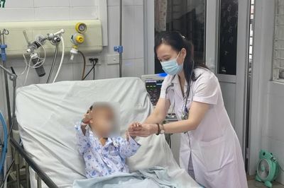 Cảnh giác viêm não Nhật Bản khi trẻ sốt, đau đầu