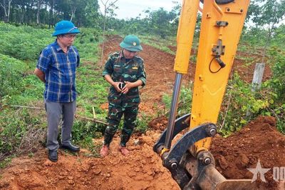 Quân khu 4 tổ chức tìm kiếm hài cốt liệt sĩ tại căn cứ Cồn Tiên, Quảng Trị