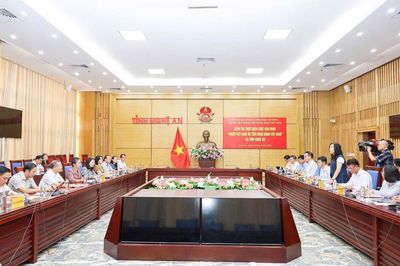 Nghệ An chú trọng phát triển 'thương hiệu địa phương'