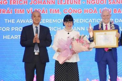 Đà Nẵng sẽ khen thưởng tổ chức, cá nhân nước ngoài đóng góp cho thành phố