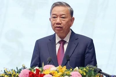 Chấm dứt 'họp nhiều, làm ít'