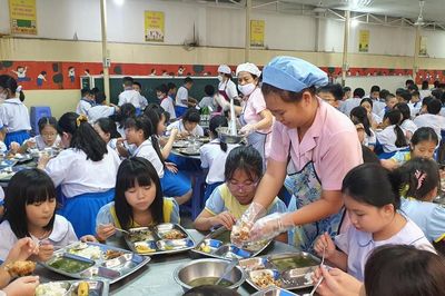 Thủ tướng yêu cầu tăng cường bảo đảm an toàn thực phẩm trong cơ sở giáo dục