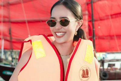 Hai hoa hậu đẹp nhất thế giới và 111 người đẹp trầm trồ: 'Quảng Ninh đẹp quá'