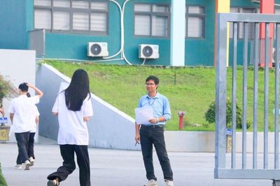Đề Ngữ văn thi lại tốt nghiệp ở Tuyên Quang: 'Không gây sốc cho thí sinh'