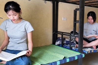 Học sinh vùng biên Thanh Hóa được cấp đồng phục, ba lô và 11 vật dụng thiết yếu