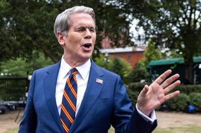 Bộ trưởng Mỹ hé lộ về 'các biện pháp chưa từng thấy' chống Iran
