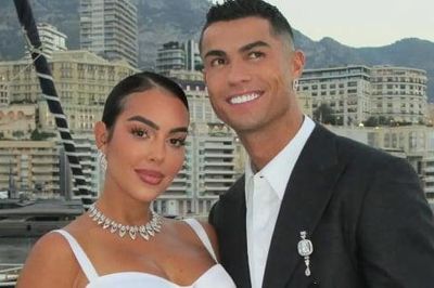 Trái ngược nhẫn đính hôn trăm tỷ, vì sao nhẫn cưới của Cristiano Ronaldo lại giản dị đến khó tin?