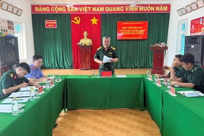 Viện kiểm sát Quân sự khu vực 73 trực tiếp kiểm sát tại các Đồn Biên phòng