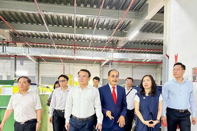 Phát huy hiệu quả nguồn lực cộng đồng người Nghệ An ở nước ngoài
