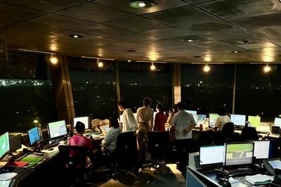Có 21 chuyến bay bị ảnh hưởng bởi diều gắn đèn thả gần Sân bay Tân Sơn Nhất