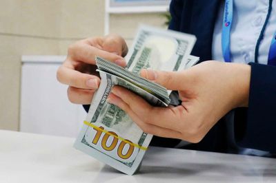 Tỷ giá hôm nay 14/8: Tỷ giá trung tâm quay đầu giảm nhẹ