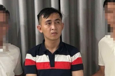 Quảng Trị: Bắt đối tượng truy nã, phát hiện hơn 1,3kg ma túy đá trong ô tô
