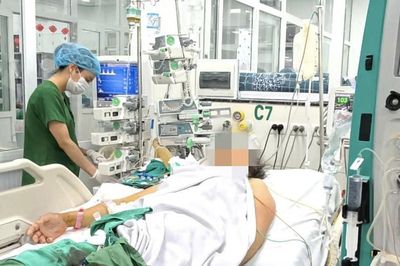 Bác sĩ cảnh báo những dấu hiệu người mắc xuất huyết nên cảnh giác