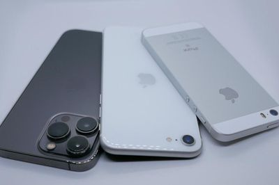 Những bước tiến âm thầm làm thay đổi iPhone trong 5 năm qua