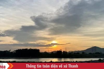 Chiều bên bến sông quê