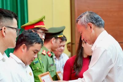 Đà Nẵng tôn vinh các tập thể, cá nhân tiêu biểu trong hiến máu tình nguyện