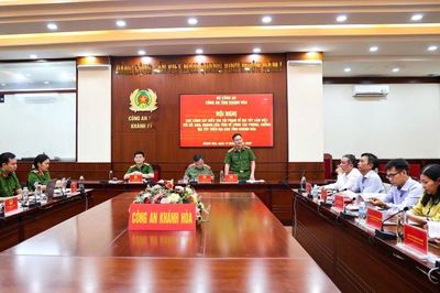 Cục Cảnh sát điều tra tội phạm về ma túy làm việc về phòng, chống ma túy tại Khánh Hòa