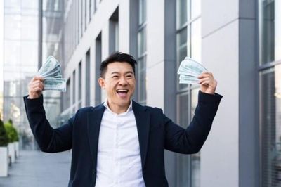 Tử vi từ giữa tháng 8: Nhân Mã, Bọ Cạp, Bảo Bình và Thiên Bình có cơ hội tháo gỡ khó khăn