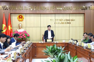 Chủ tịch HĐND tỉnh Lâm Đồng Lưu Văn Trung tiếp công dân định kỳ tháng 8