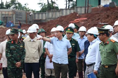 Tranh thủ từng phút, từng giờ, khẩn trương hoàn thiện trường nội trú xã Quảng Trực