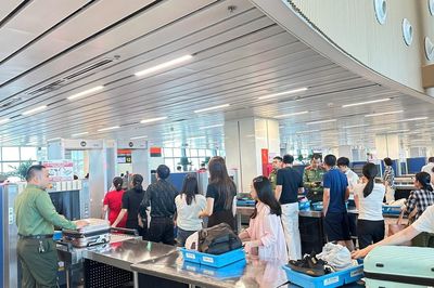Hướng dẫn Luật Hàng không dân dụng Việt Nam năm 2025 đến các cảng hàng không