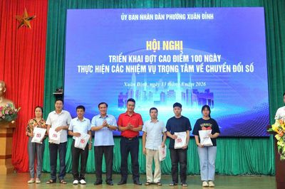 Phường Xuân Đỉnh thực hiện triển khai trọng tâm chuyển đổi số