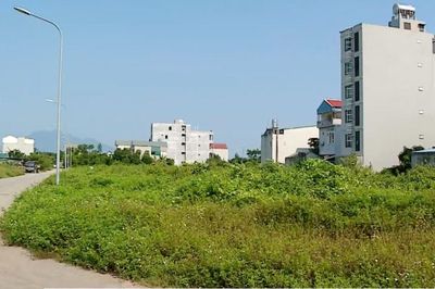 Khu tái định cư gần 20 năm bị lãng quên