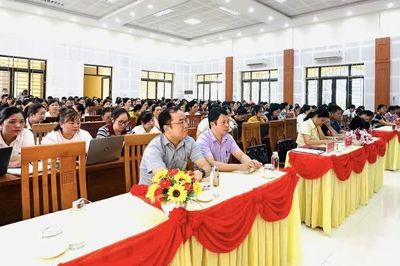 Xã Thông Nông bồi dưỡng lý luận chính trị hè cho 261 cán bộ, giáo viên