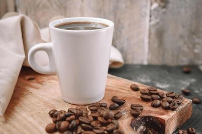 Giá cà phê hôm nay 14/8: Robusta và Arabica đồng loạt giảm mạnh
