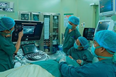 Bạch Mai đạt dấu mốc 500 ca phẫu thuật hẹp động mạch cảnh, đặt mục tiêu xây dựng 'Vascular Program'