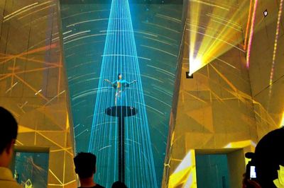Van Gogh Xuyên không đưa công chúng vào chuyến du hành của cảm xúc