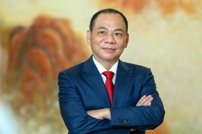 Vingroup thay đổi con dấu