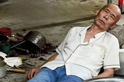 Lẩu gà 'van xin khách đừng tới' giờ ra sao?