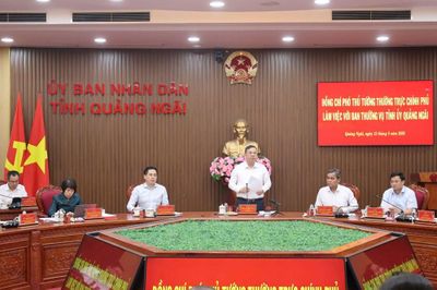 Quảng Ngãi cần phát huy lợi thế biển, công nghiệp, logistics và du lịch