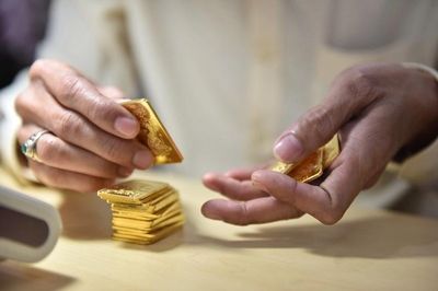 Giá vàng hôm nay (15-8): Vàng miếng, vàng nhẫn quay đầu giảm