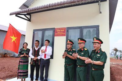 LLVT tỉnh Lâm Đồng: Gắn kết lòng dân bằng những việc làm thiết thực