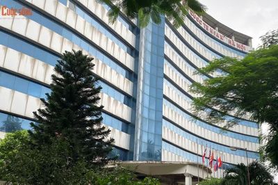 Bệnh viện quốc tế triệu đô bỏ hoang trên 'đất vàng' ở Hà Nội