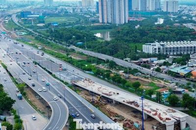 Toàn cảnh nút giao hơn 3.400 tỷ đồng ở TPHCM đang vướng mặt bằng