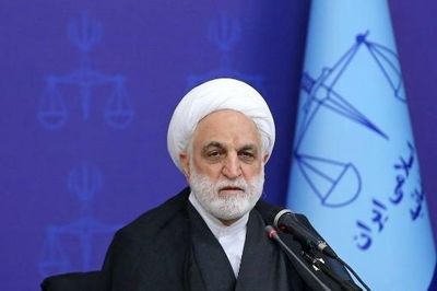Iran khẳng định chủ quyền ở Hormuz, chưa vội nối lại đàm phán với Mỹ